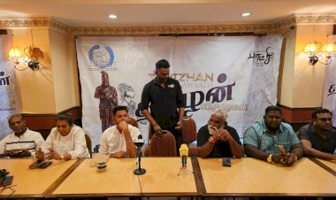 பத்திரிகையாளர்களின் சேவைகளை  மதித்து 'தமிழன் விருதுகள்'