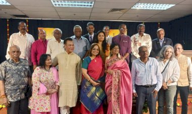 The Tamils என்ற பெயரில்   புத்தக வெளியீடும் கண்டது.
